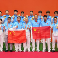 特写|逆转、追分、横扫!中国羽毛球女团3比0日本,12年后再登顶