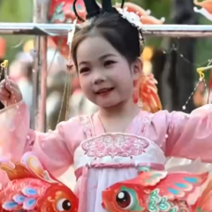国风圈粉中外游客！这个中秋有点不一样