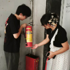 门常开 人常在 服务不打烊 ——大庸桥街道月亮岛社区中秋值守暖民心