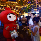 张家界市民族团结进步宣传周丨“八进” 巡回宣传走进张家界七十二奇楼景区