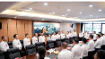 程蓓龚红果看望出席市第十三次党代会代表