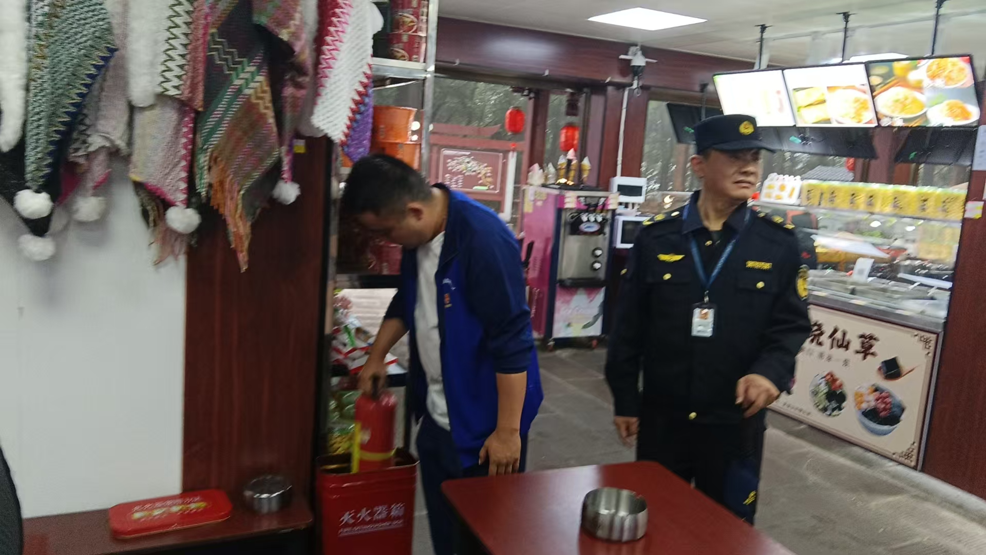 国庆游张家界｜张管局开展中秋国庆节前安全生产大检查 筑牢景区假日安全防线