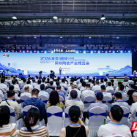 世界瓷商齐聚中国瓷都 2026瓷博会在醴陵开幕