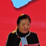 视频|“扫帚诗人”黄新生:于烟火奔波,与文字相逢