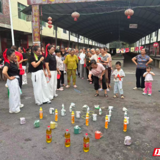 永兴县龙形市乡：大鼓敲热双节庆 游园乐聚百姓心