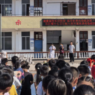 江永选派22名医师任“健康副校长”,架起校园健康安全桥