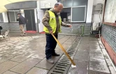 国庆游张家界｜张家界国家森林公园黄石寨景区自制工具解决游客证件掉落难题