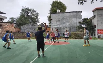 桂阳县欧阳海镇：篮球激荡乡村活力 赛事谱写党群新篇