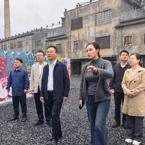 何恩广调研文旅消费等工作并看望一线当班人员