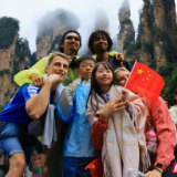 国庆游张家界|赏峰林 品民俗 看星河 张家界武陵源把国庆过成“秋日长诗”