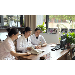 40岁重度宫腔粘连合并卵巢功能减退 湘仁医院中西协同治疗两年终圆梦