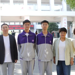从“首次突破”到“持续上榜”，景弘学子再获化学奥赛省二等奖