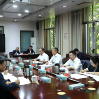 曾超群主持召开书记专题会议听取巡察工作汇报