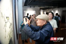 “不尽清香淡淡来”曾景祥写意花鸟画展在湘潭开展