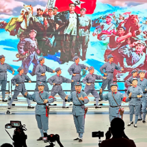 银发丹心传薪火“金秋大讲堂·伟大的远征”主题报告会在长沙举行
