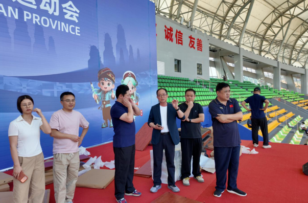 湖南省第十一届少数民族传统体育运动会组委会指导组来张指导运动会筹办工作