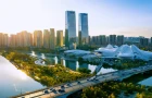 湘江畔，石榴红
