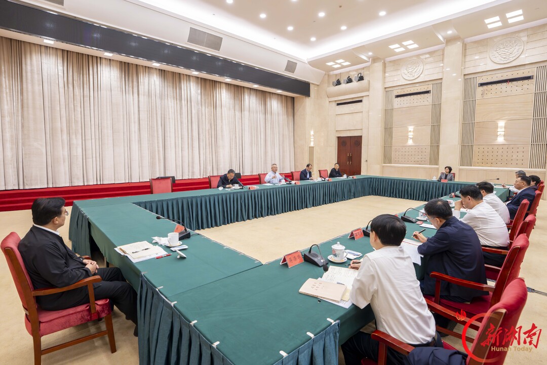 沈晓明：学深悟透习近平文化思想 扎实推进文化强省建设