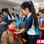 白沙实验学校：五老进校园开展红色教育与暖心帮扶