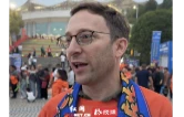 还没开赛就点赞！加拿大球迷打卡湘超益阳主场