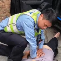 长沙街头：有人倒下，有人跪下