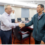 沈晓明在省信访局接访