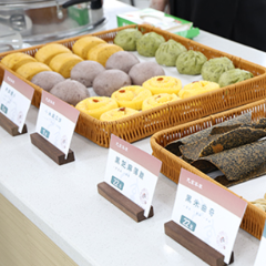  少油少盐护健康 岐黄膳食暖医患