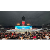 何以中国·当惊世界殊丨一江碧水满城“电”,峡江深处看中国