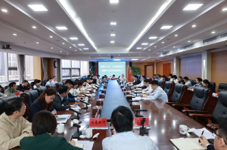芙蓉区召开十月“企业服务日”暨楼宇经济发展座谈会