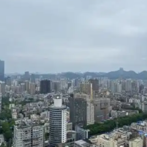工信部：1—8月规上工业中小企业利润总额同比增长13.8%