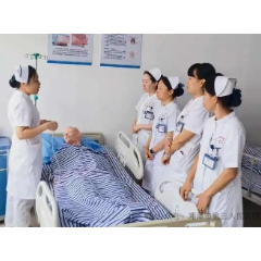 湘潭医卫职院附属医院“互联网+护理服务”把专业与温情送进千家万户