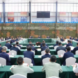 岳阳市委议军会议、市领导过“军事日”活动暨人武部党委第一书记述职会议举行