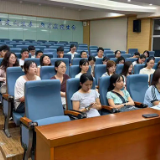 队伍建设从“新”抓起 景弘中学青教协助力青年教师稳步成长