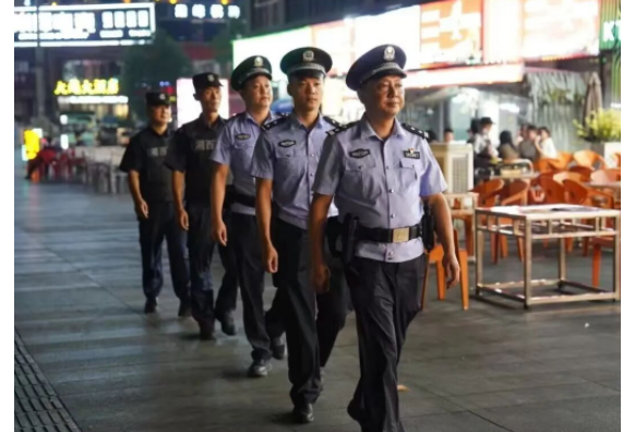 龙山公安：深耕城郊警务 绘就“枫桥”平安答卷