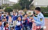 水上安全课让孩子把“安全”带回家——耒阳市开展水上交通安全知识进校园活动