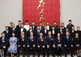 县市区两会丨东安:蒋华、洪海侠看望慰问参加县两会报道的新闻工作者