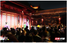 跨越980年，读懂《岳阳楼记》的忧与乐