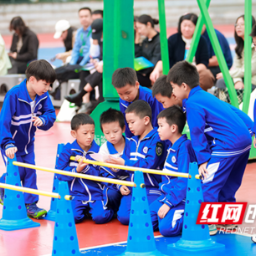 幸福体育,名师长在课堂里