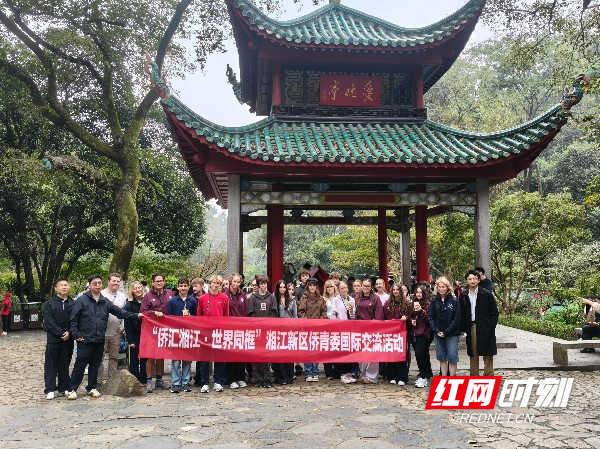 微信图片_2026-10-25_112118_552_副本.jpg