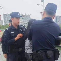 危急时刻伸援手 湘乡民警及时救助轻生女孩