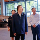毛万春在吉首大学调研