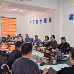 变“台上宣讲”为“台下问诊”,荷塘区开展服饰行业专场政企答疑会