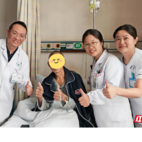 39天救治肝衰竭老人康复 医护退红包尽显医患温情