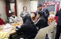 守护银发钱袋子，金融温情暖重阳 广发银行长沙望城支行开展敬老月涉老金融风险宣教活动