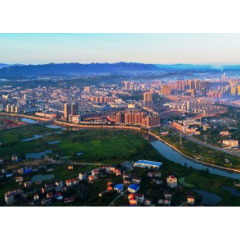 李定桥到娄底市中级人民法院调研