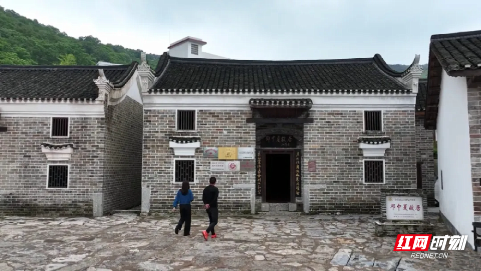 172527_743_副本.jpg
