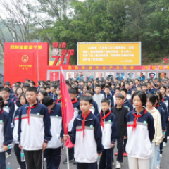 走进711 行走的红色思政课堂  赓续核工奋斗精神